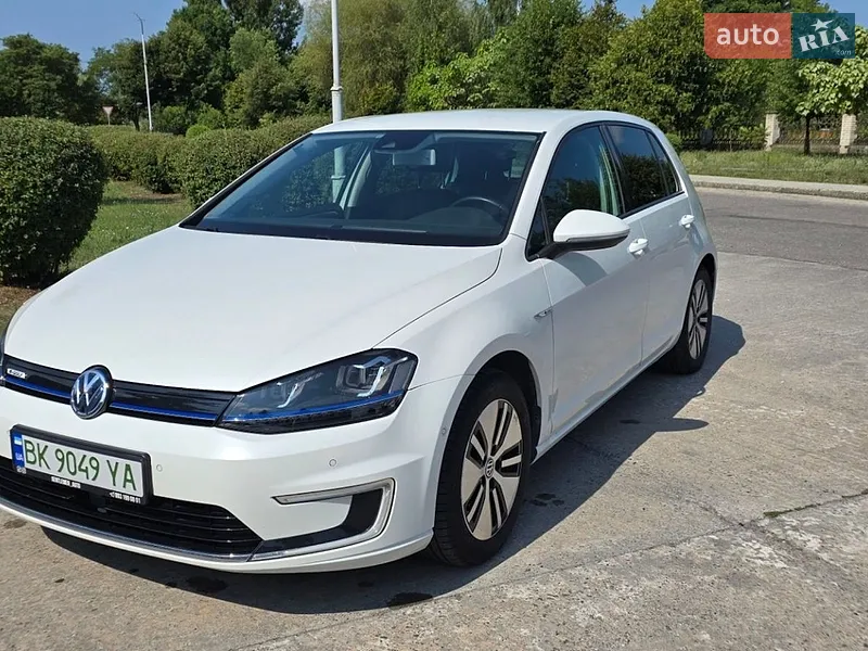 Volkswagen e-Golf
