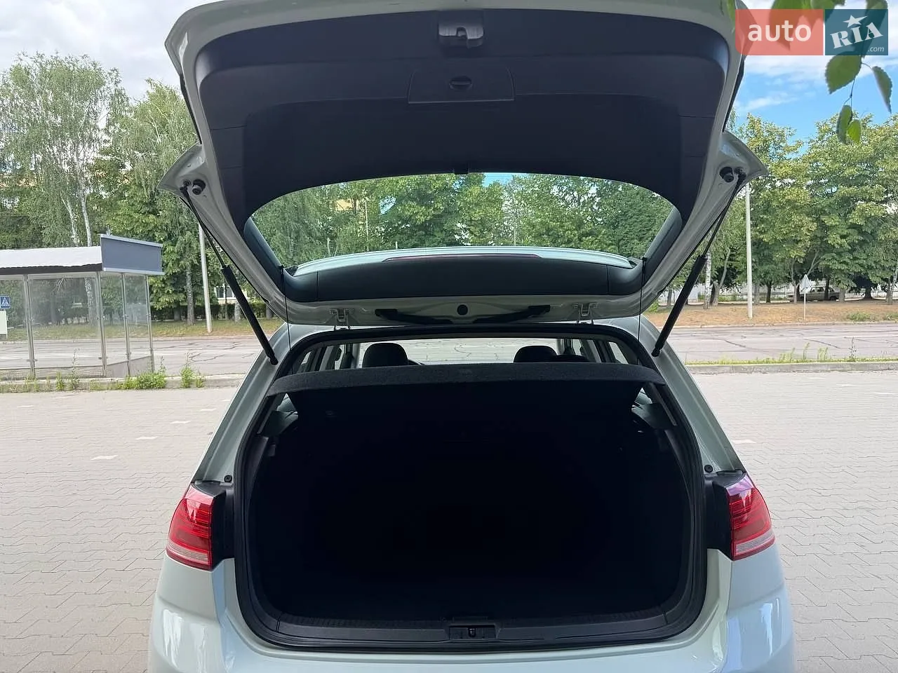 2017 Volkswagen Golf - мініатюра 11