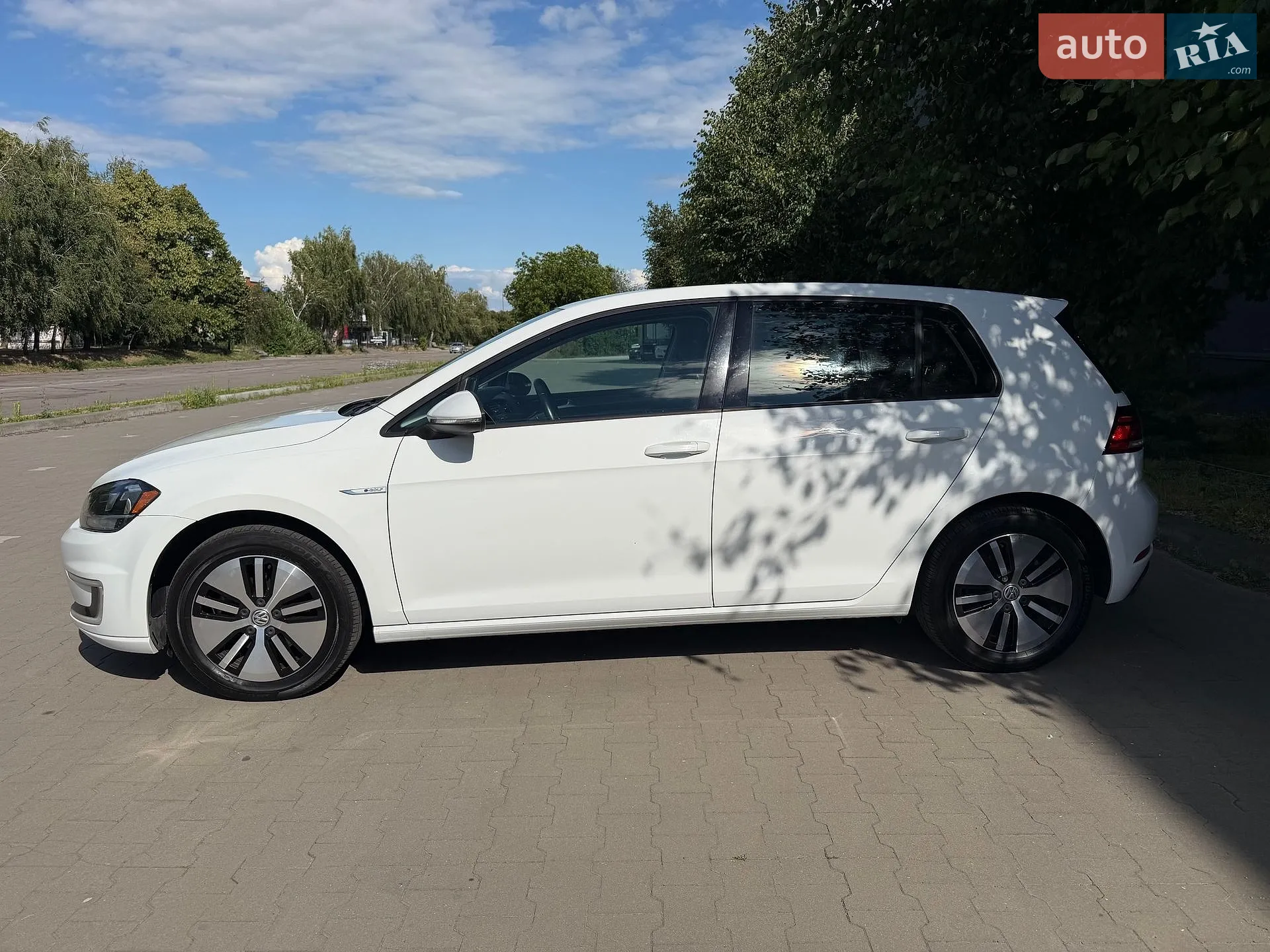 2017 Volkswagen Golf - мініатюра 13