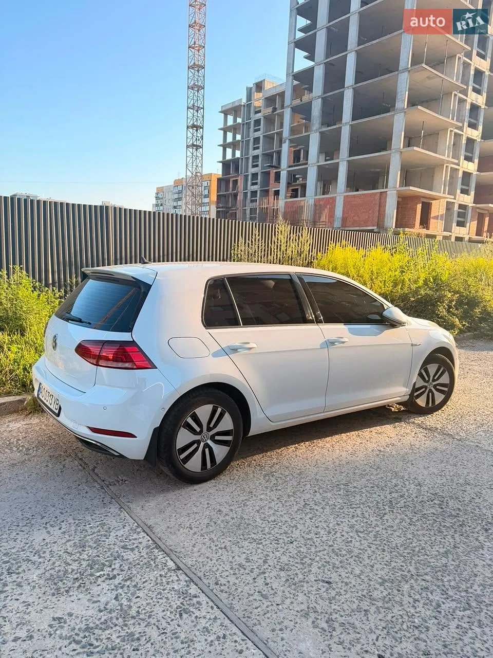 2019 Volkswagen Golf - мініатюра 2