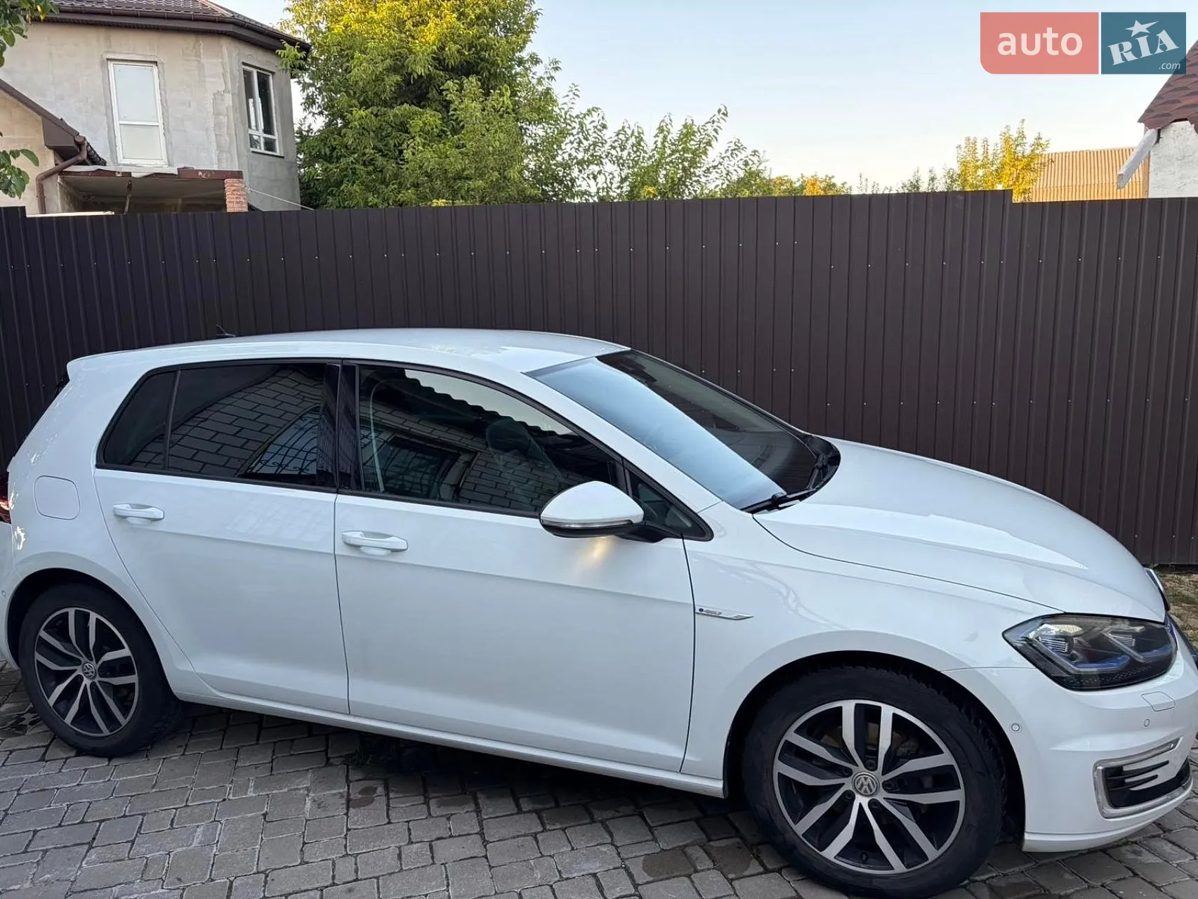 2019 Volkswagen Golf - мініатюра 2