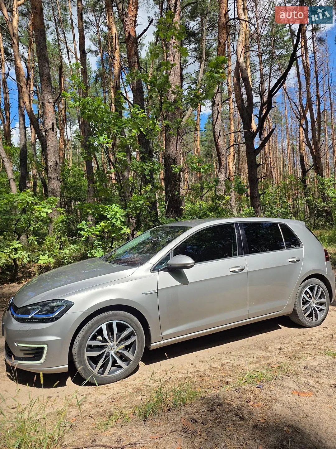 2019 Volkswagen Golf - мініатюра 2