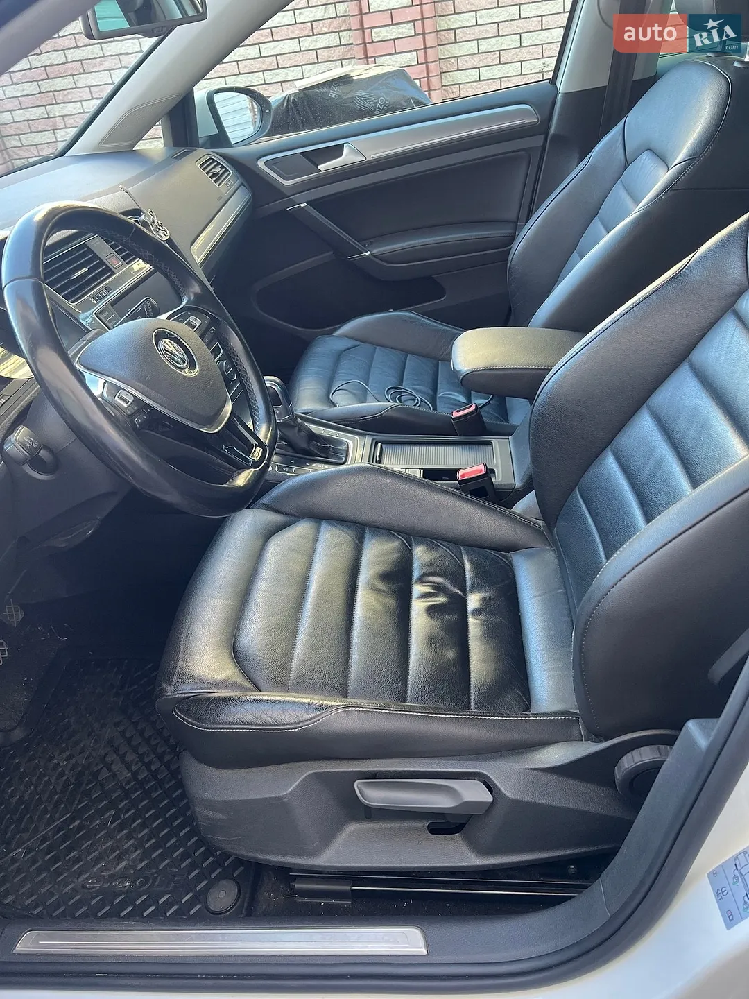 2015 Volkswagen Golf - мініатюра 26