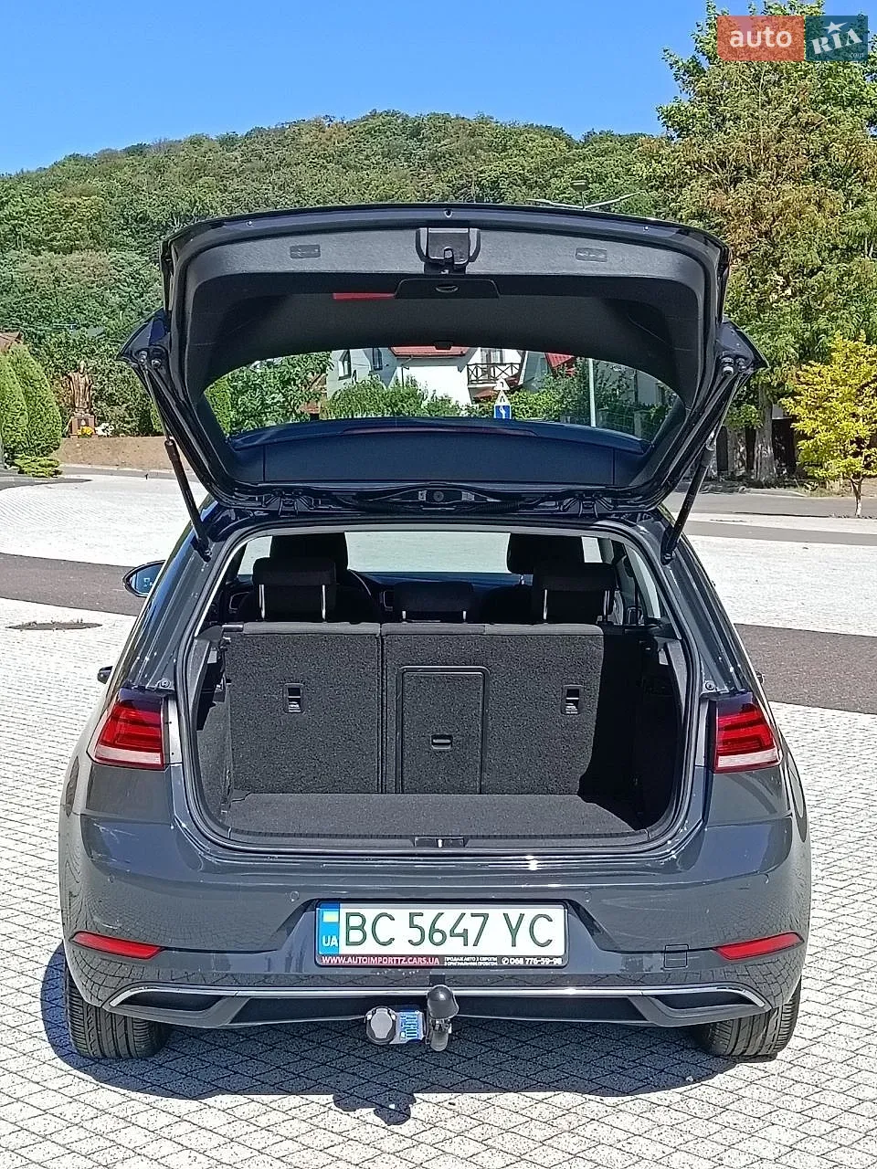 2020 Volkswagen Golf - мініатюра 2