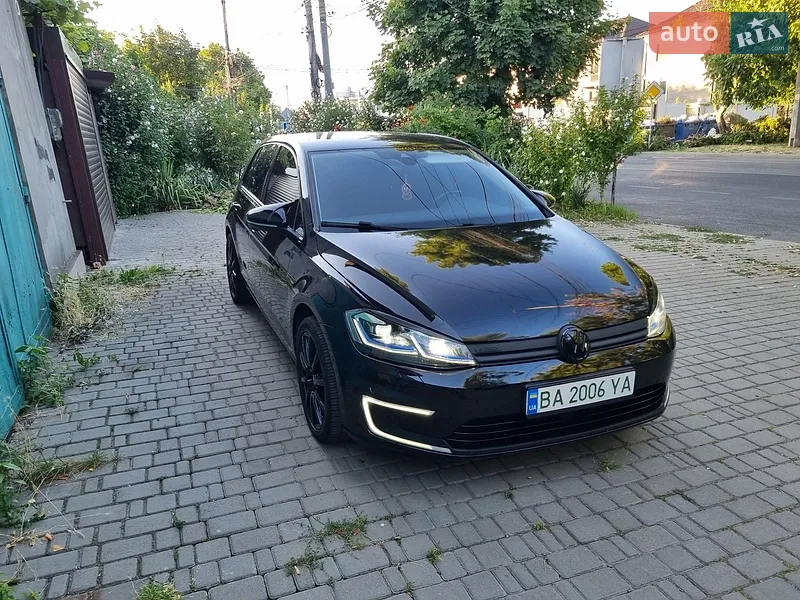 Volkswagen e-Golf 2017