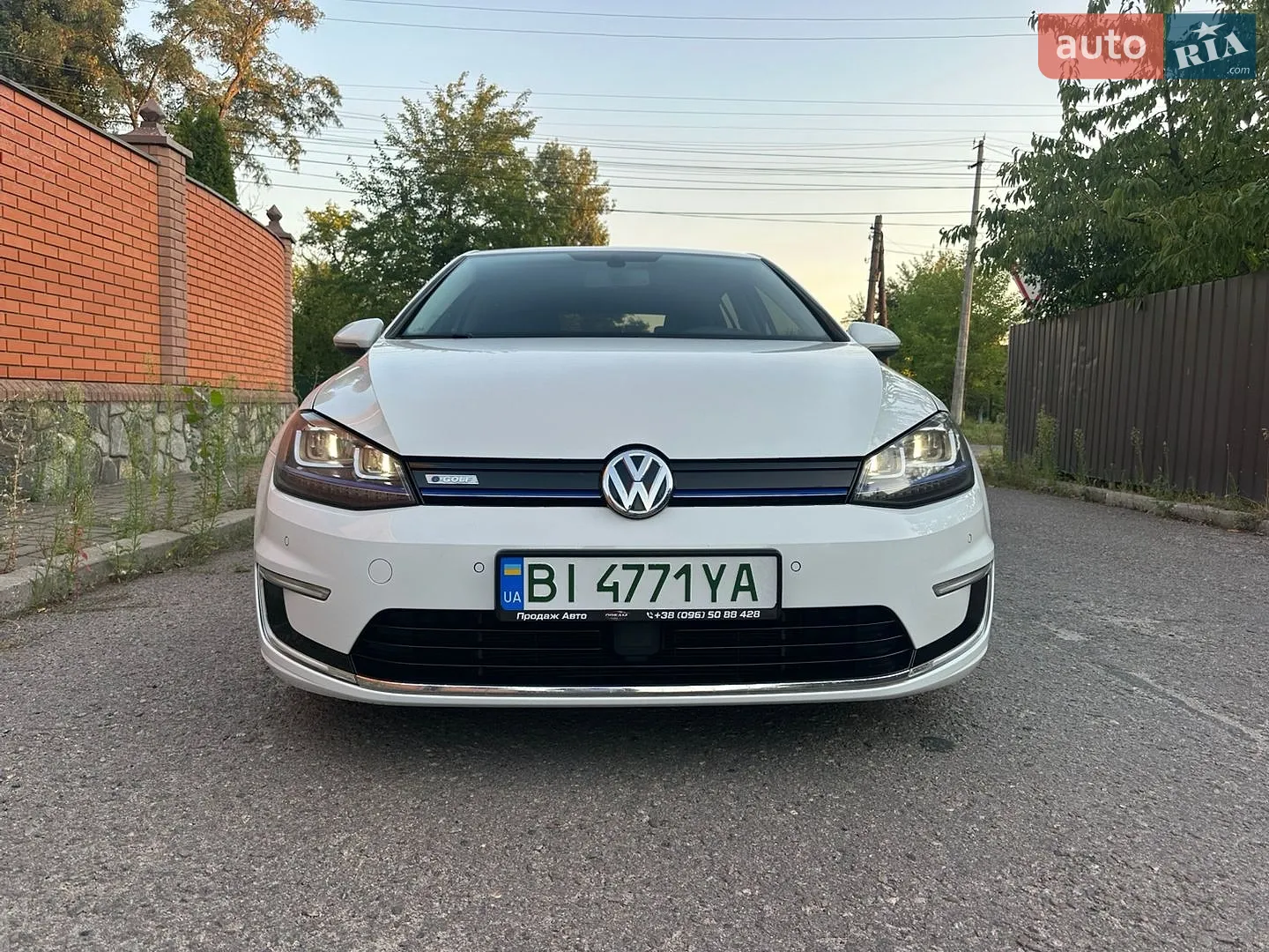 2014 Volkswagen Golf - мініатюра 2