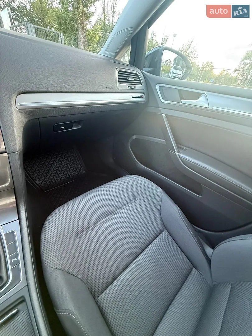 2014 Volkswagen Golf - мініатюра 25