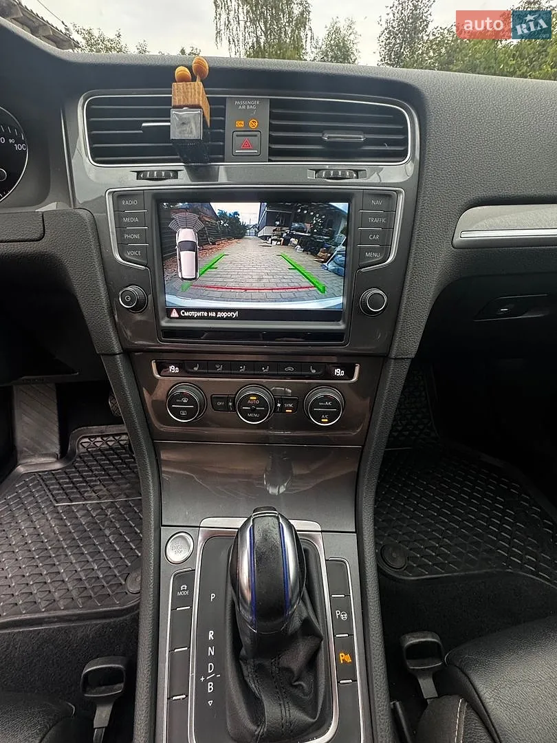 2015 Volkswagen Golf - мініатюра 10