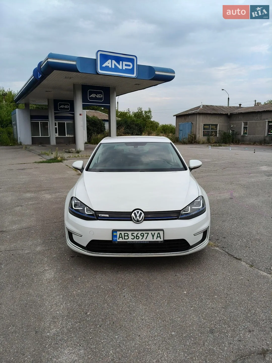 2014 Volkswagen Golf - мініатюра 2