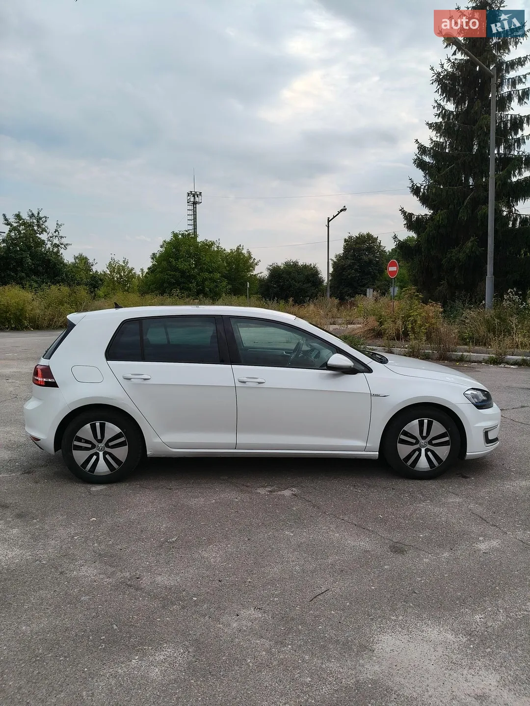 2014 Volkswagen Golf - мініатюра 21