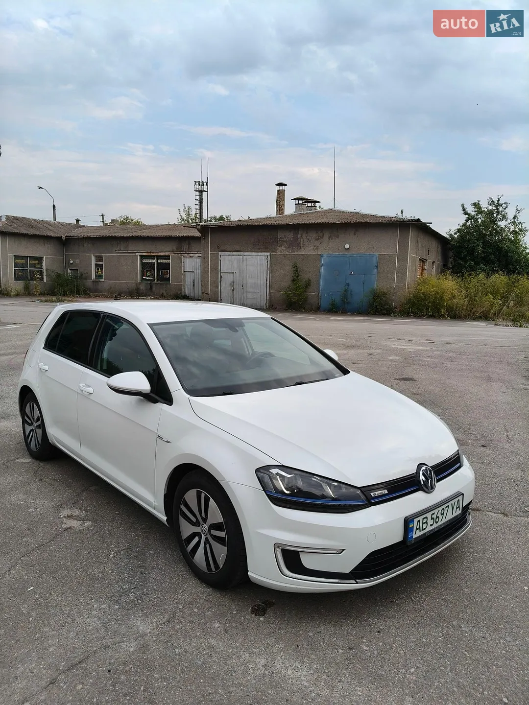 2014 Volkswagen Golf - мініатюра 26