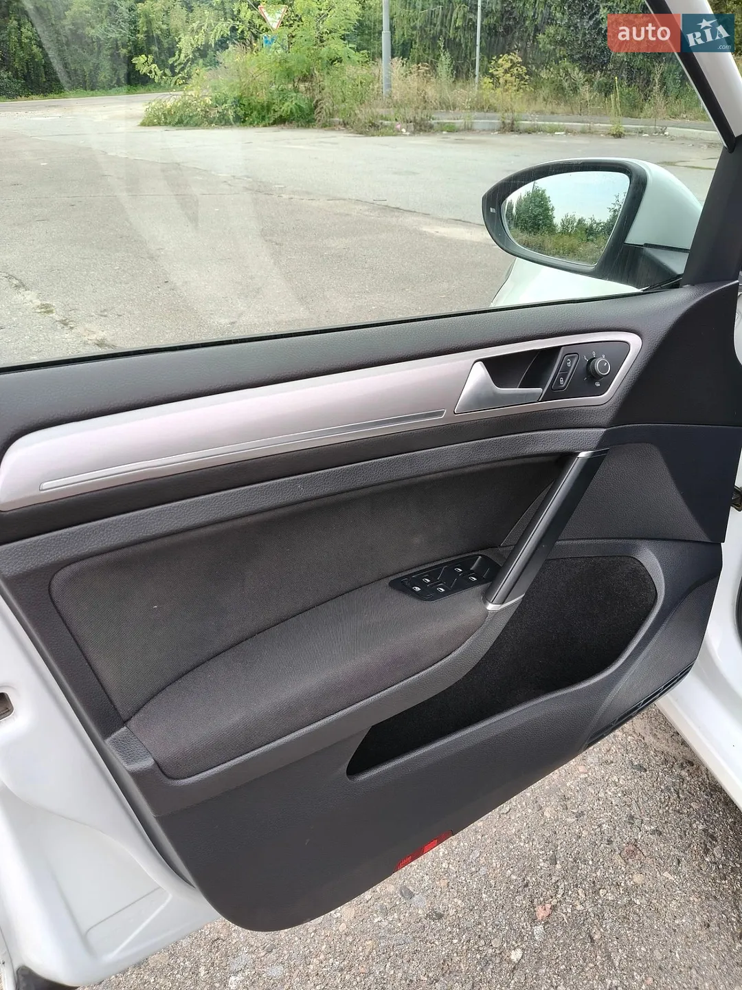 2014 Volkswagen Golf - мініатюра 32