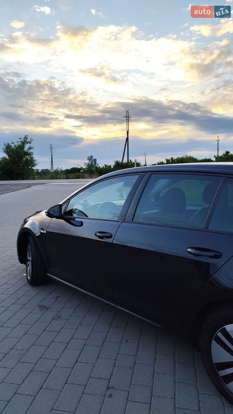 2014 Volkswagen Golf - мініатюра 4