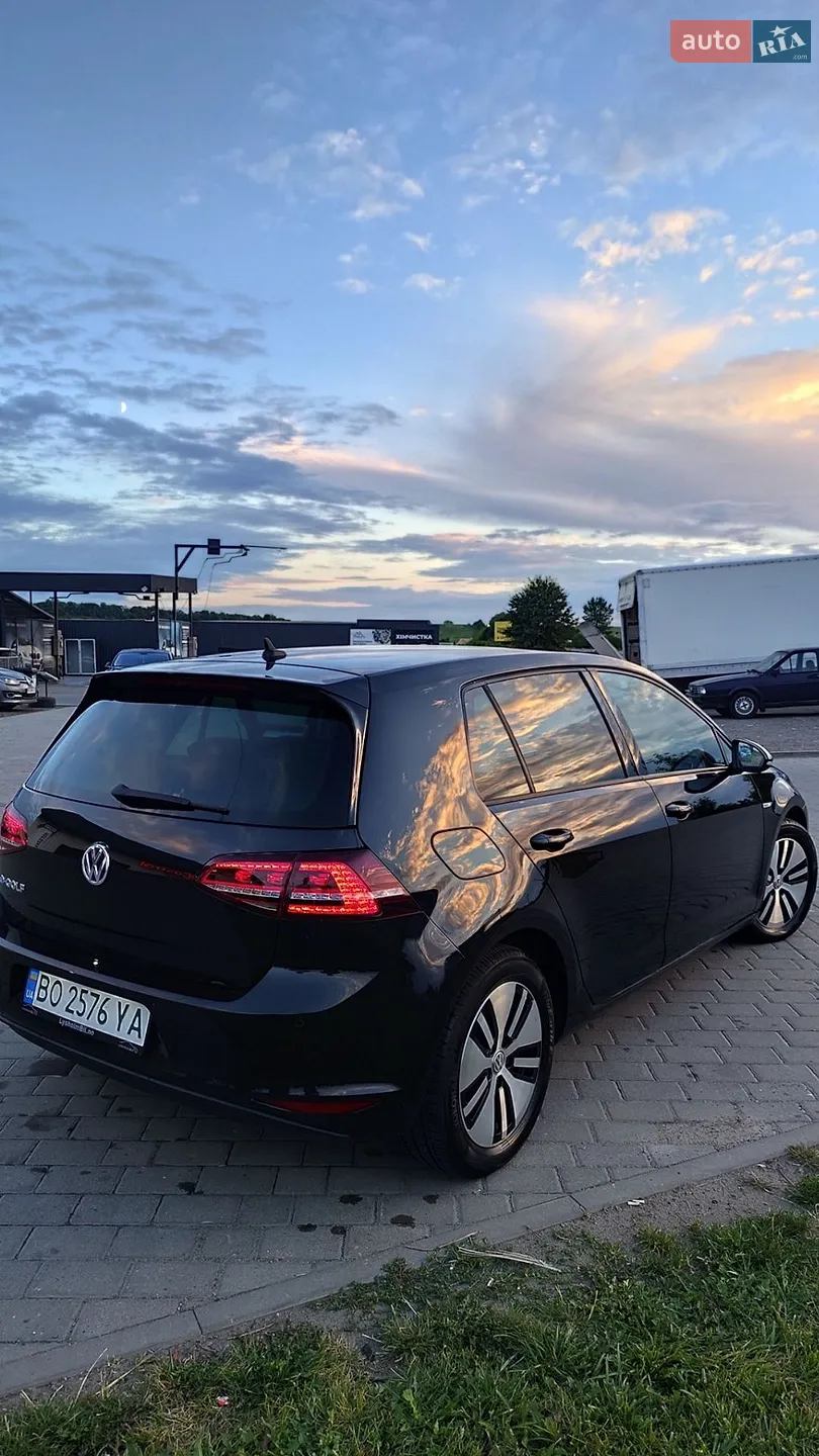 2014 Volkswagen Golf - мініатюра 2