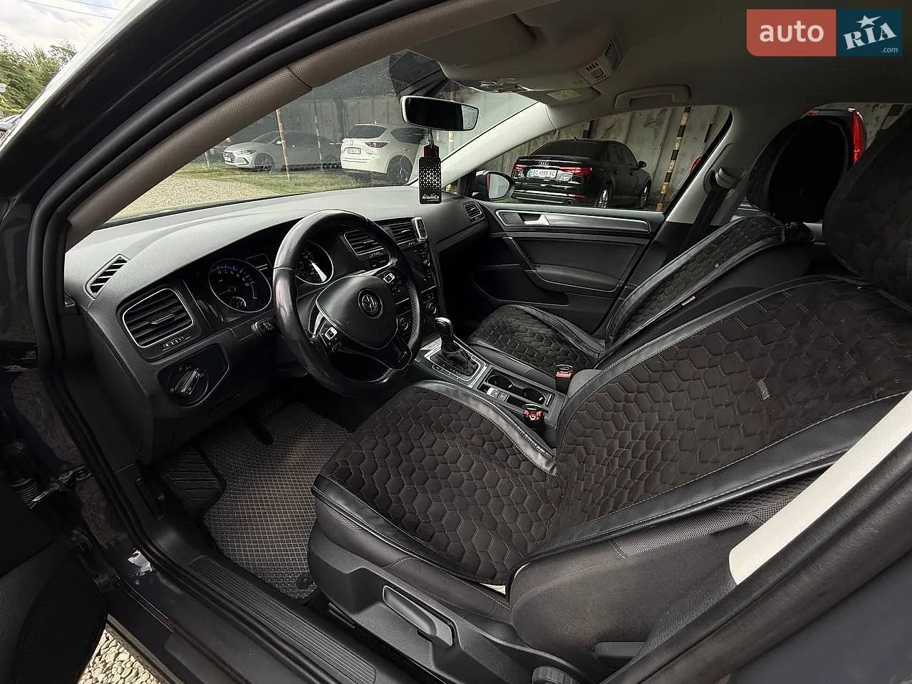 2020 Volkswagen Golf - мініатюра 10