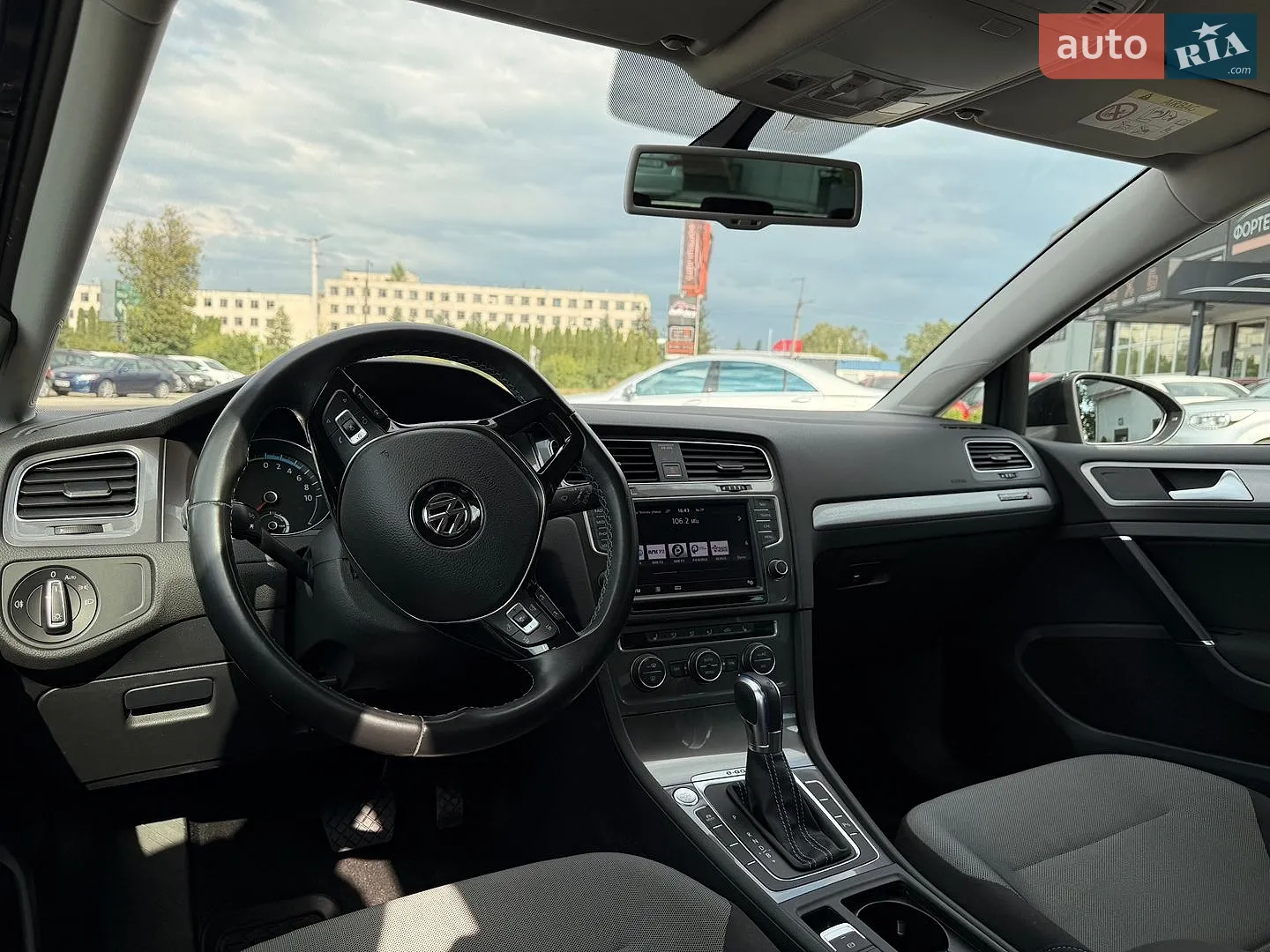 2016 Volkswagen Golf - мініатюра 9