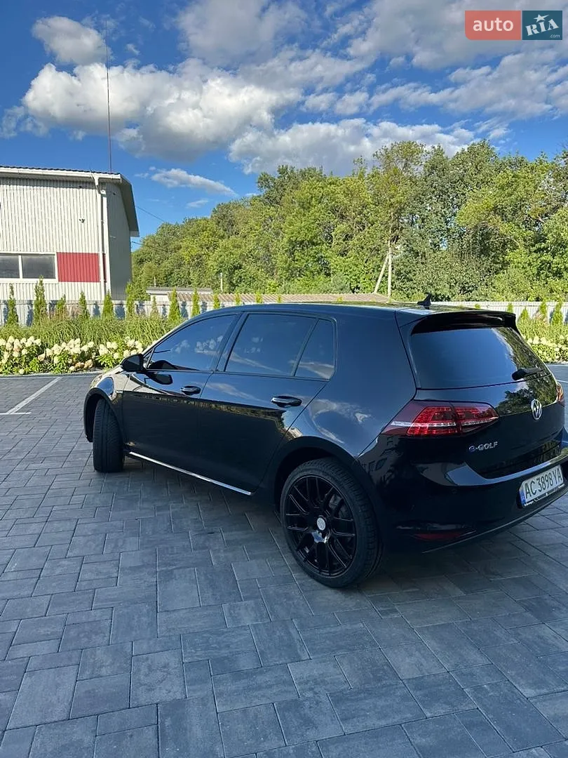 2016 Volkswagen Golf - мініатюра 16
