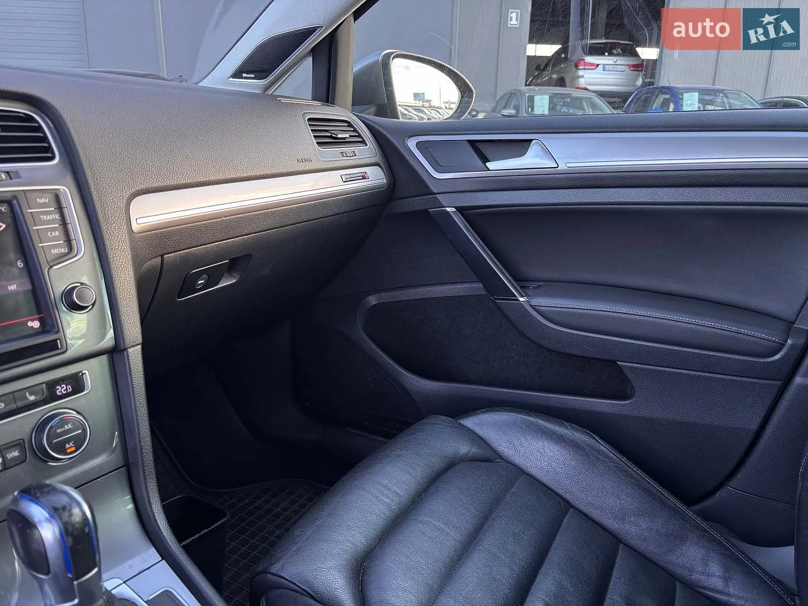 2014 Volkswagen Golf - мініатюра 34