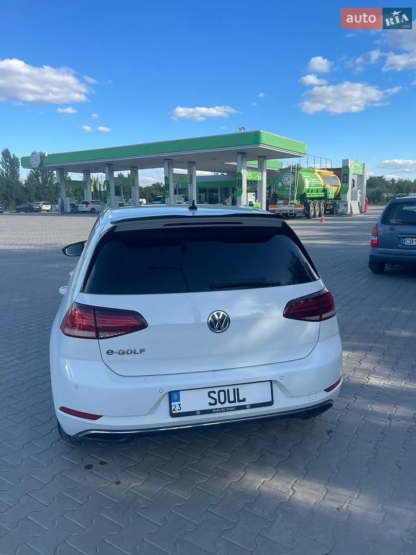 2017 Volkswagen Golf - мініатюра 5
