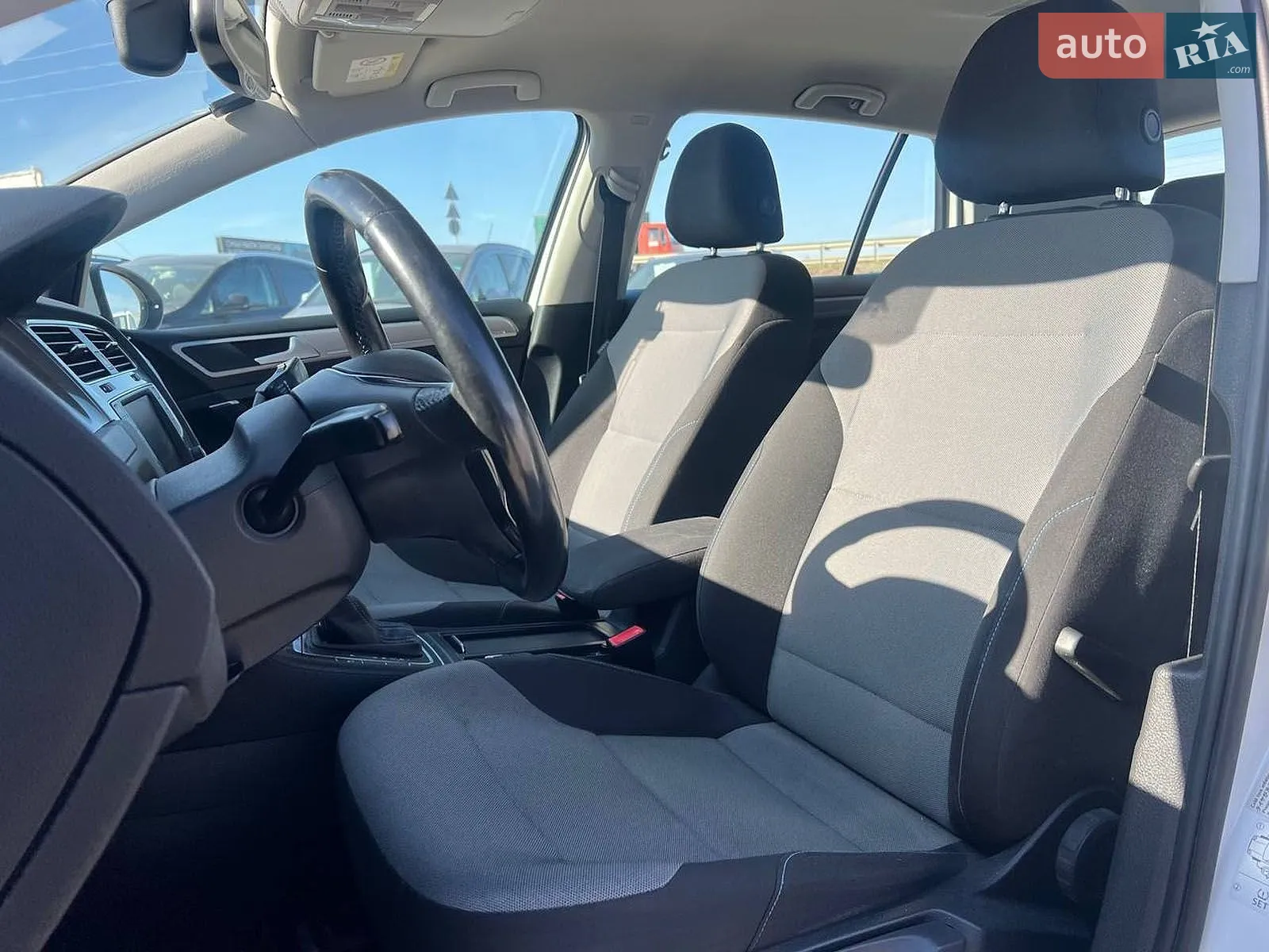 2014 Volkswagen Golf - мініатюра 21