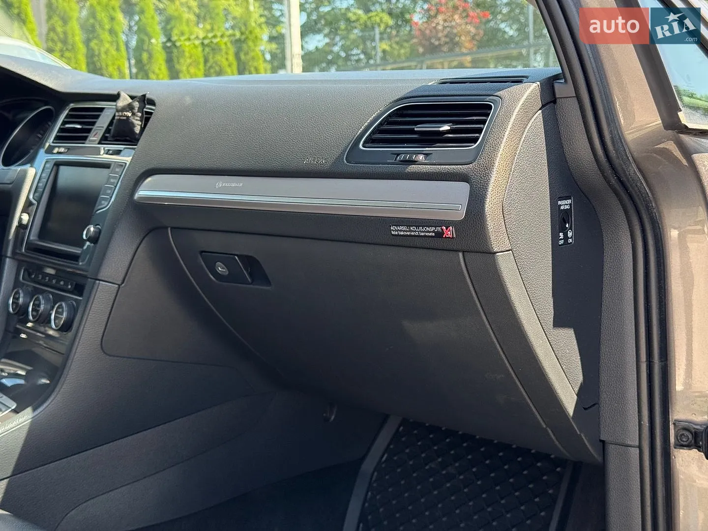 2015 Volkswagen Golf - мініатюра 35