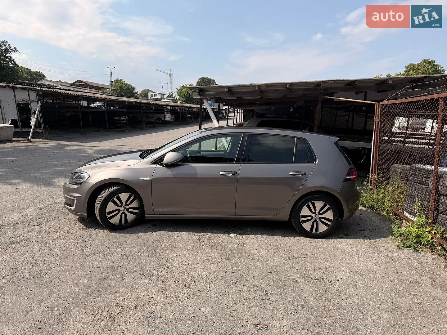 2016 Volkswagen Golf - мініатюра 2