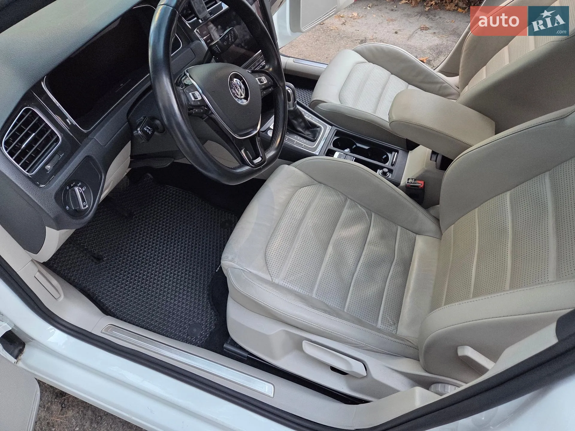 2018 Volkswagen Golf - мініатюра 2