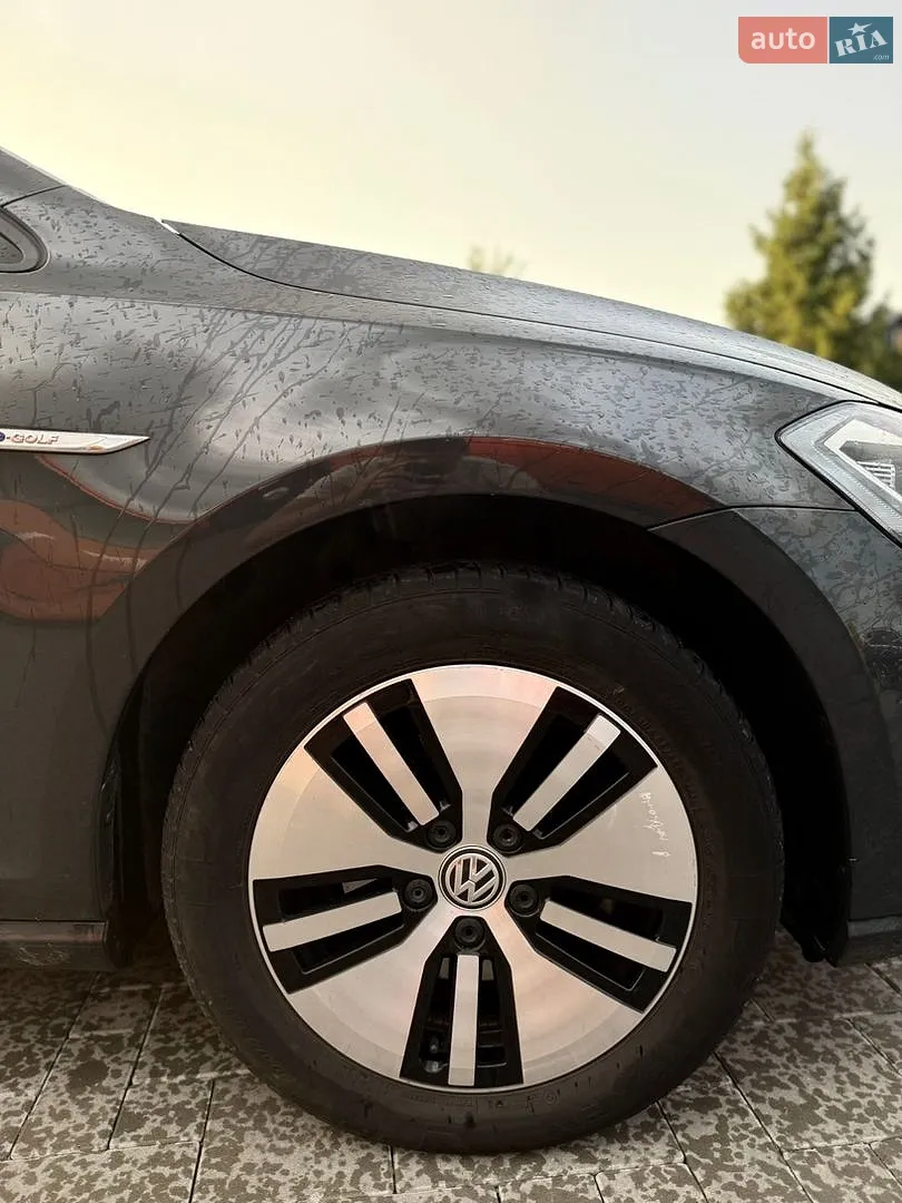 2020 Volkswagen Golf - мініатюра 10