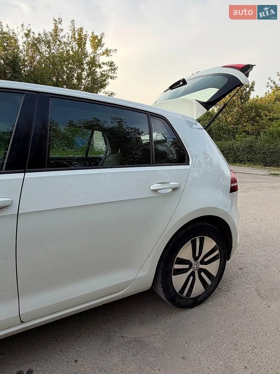 2014 Volkswagen Golf - мініатюра 13