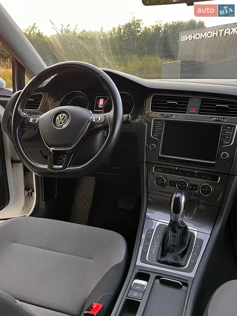 2014 Volkswagen Golf - мініатюра 21