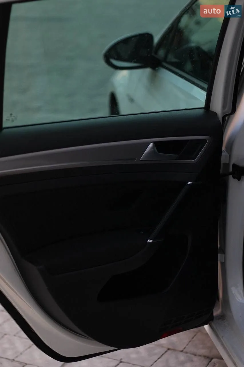 2014 Volkswagen Golf - мініатюра 10