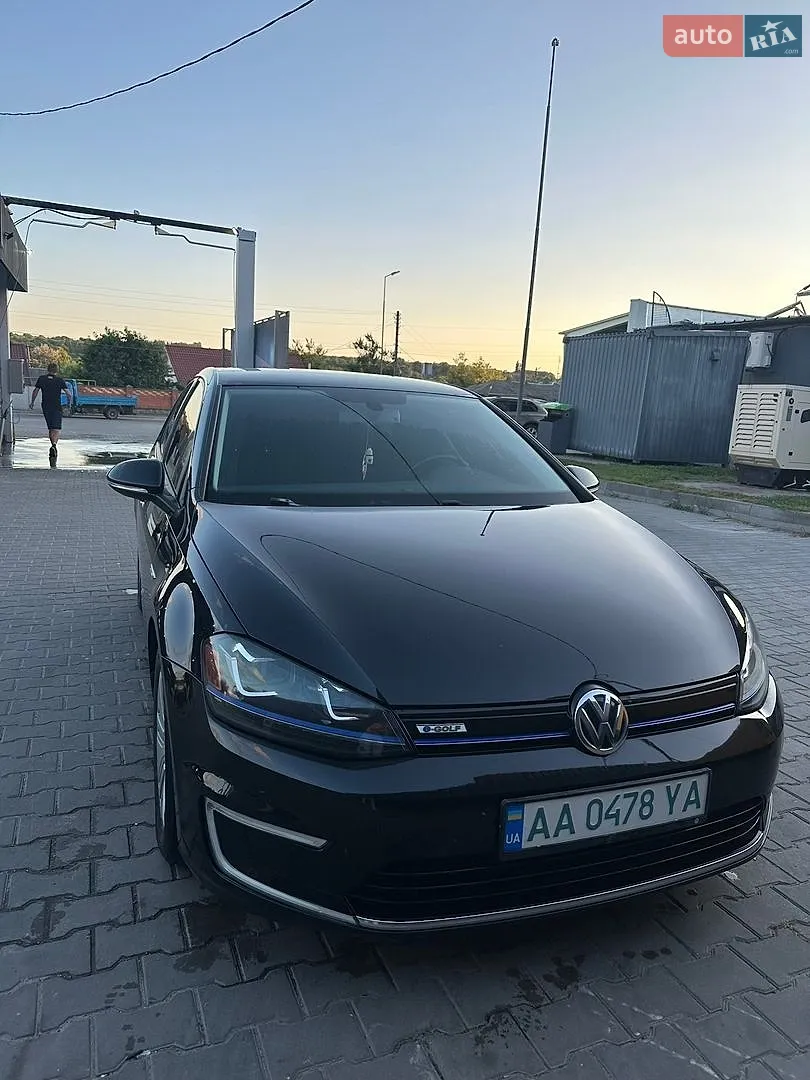 2015 Volkswagen Golf - фото 1