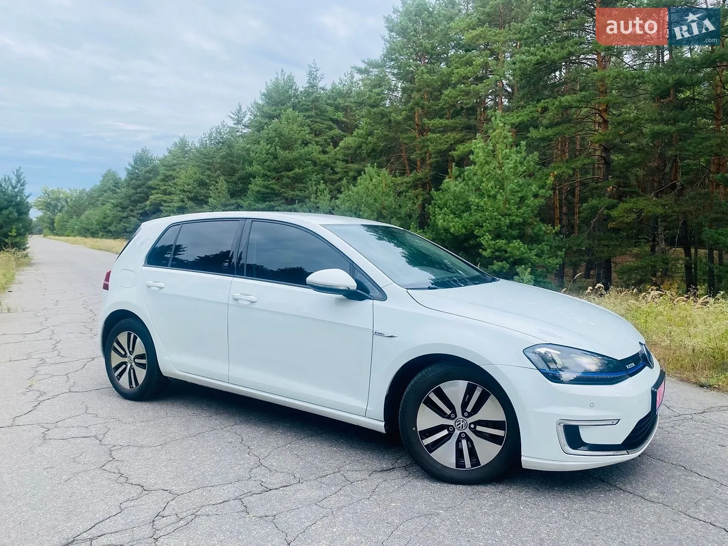 2014 Volkswagen Golf - мініатюра 3