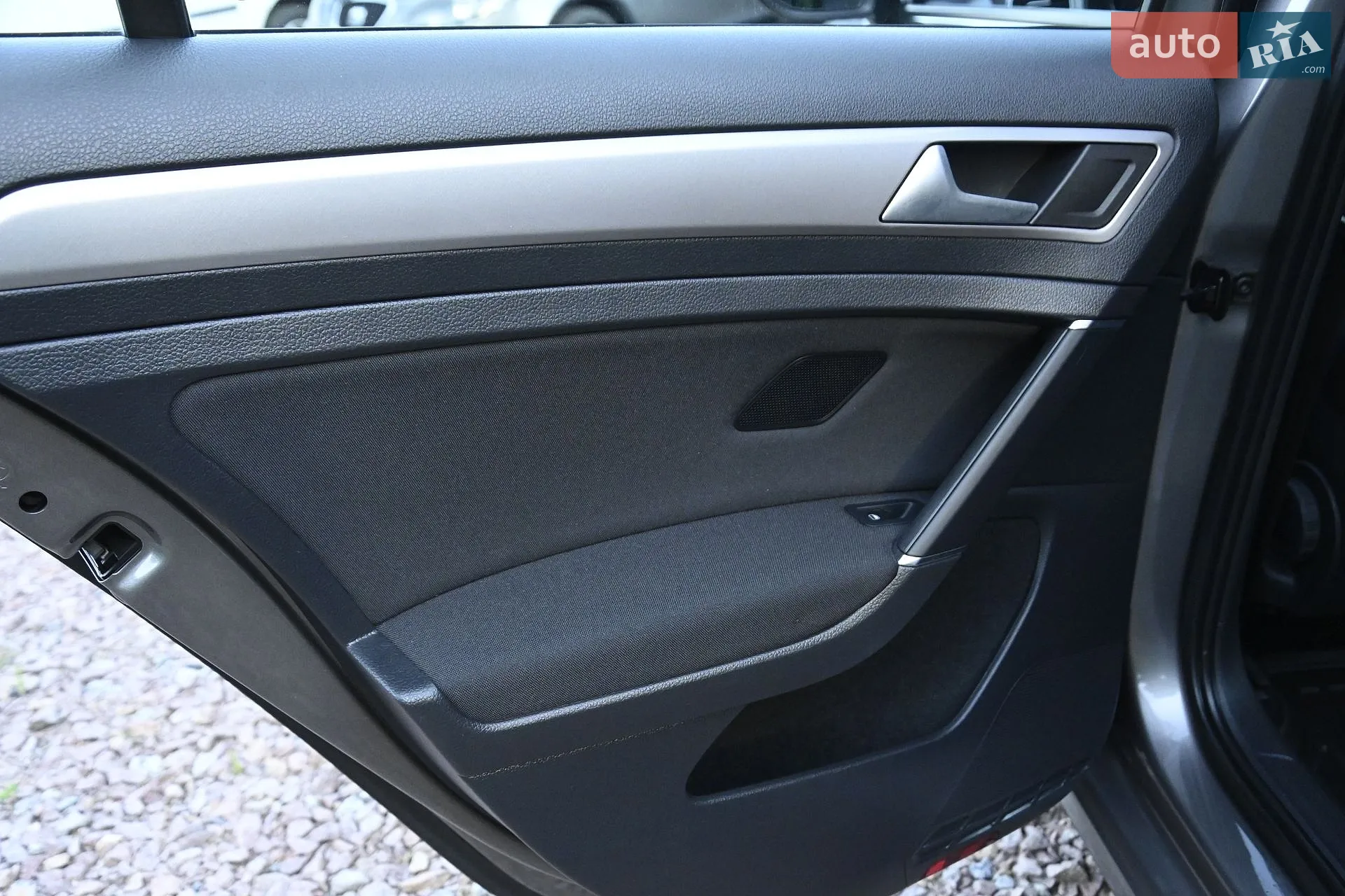 2015 Volkswagen Golf - мініатюра 37