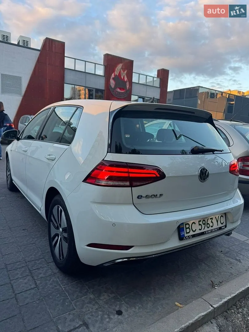 2017 Volkswagen Golf - мініатюра 5