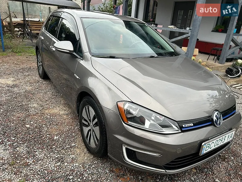 Volkswagen e-Golf 2014