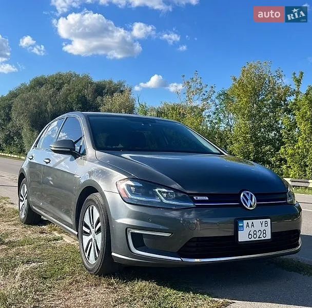 Volkswagen e-Golf 2017