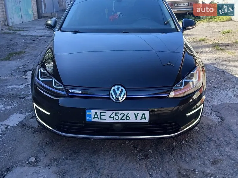 Volkswagen e-Golf