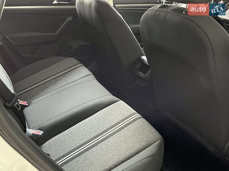 Седан Volkswagen e-Lavida 2021 в Дніпрі