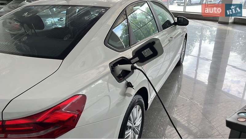 Седан Volkswagen e-Lavida 2021 в Дніпрі