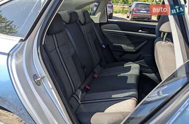Седан Volkswagen e-Lavida 2019 в 