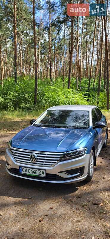 Volkswagen e-Lavida 2019