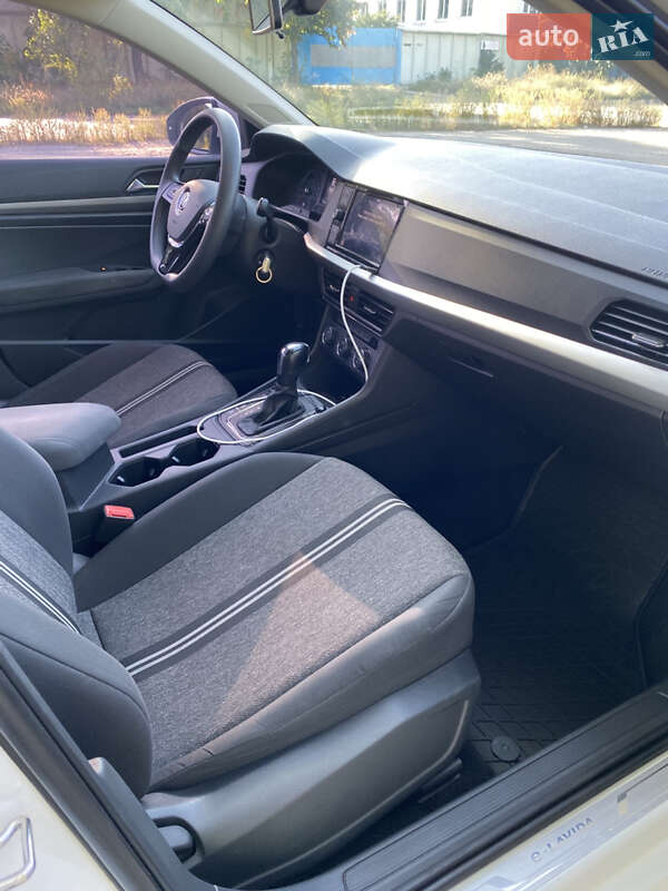 Седан Volkswagen e-Lavida 2019 в Днепре