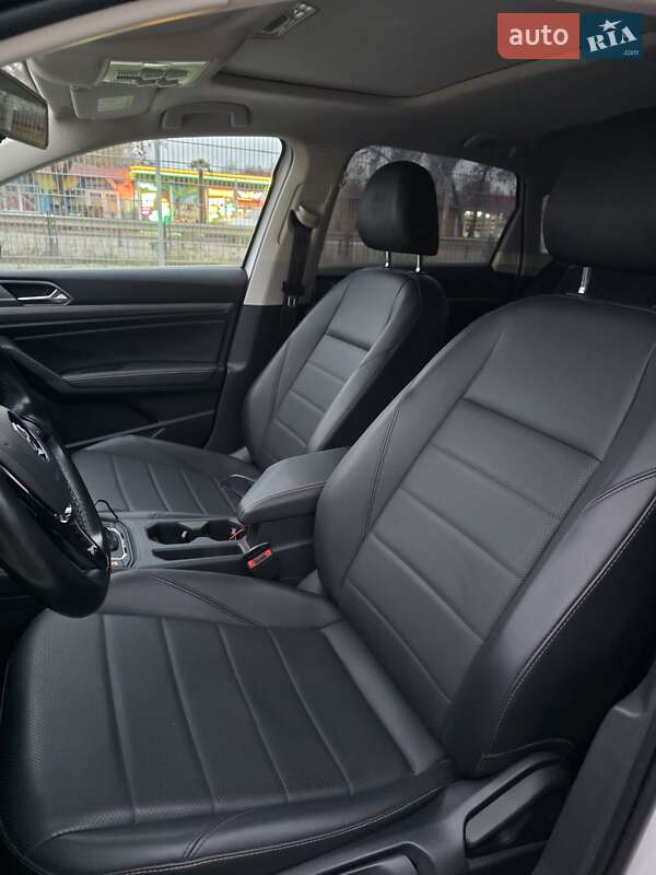 Седан Volkswagen e-Lavida 2019 в Одессе