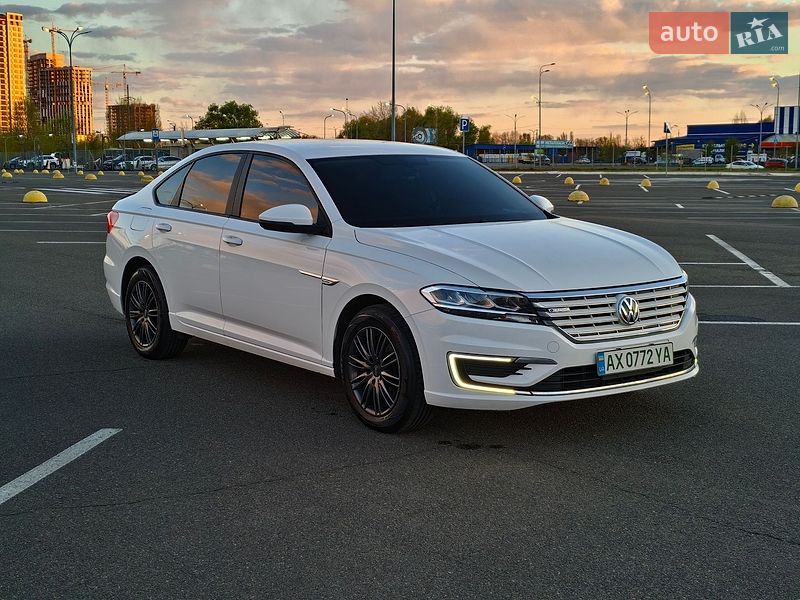 Седан Volkswagen e-Lavida 2019 в Киеве