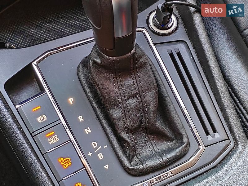 Седан Volkswagen e-Lavida 2019 в Киеве