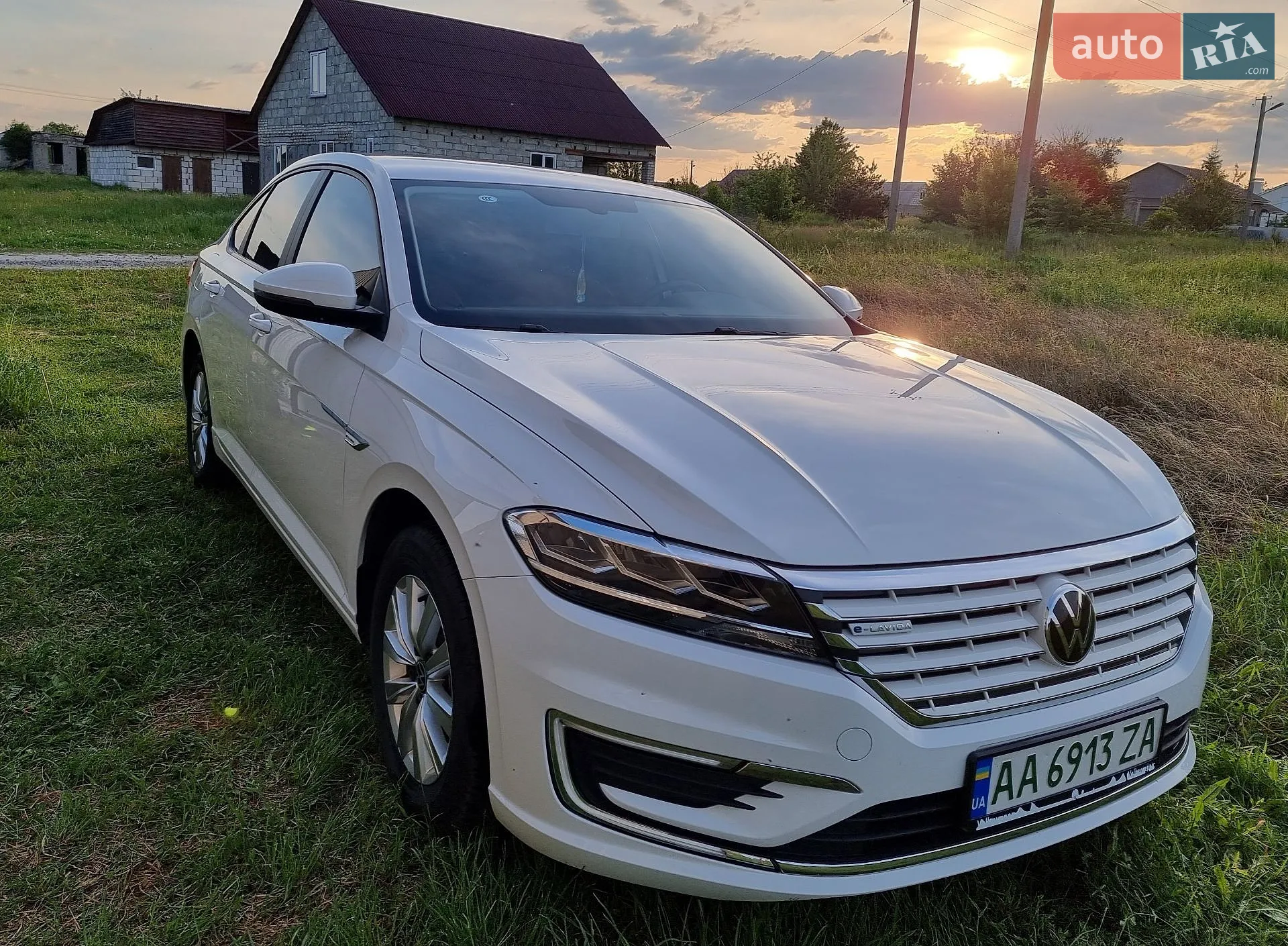 Volkswagen e-Lavida 2021