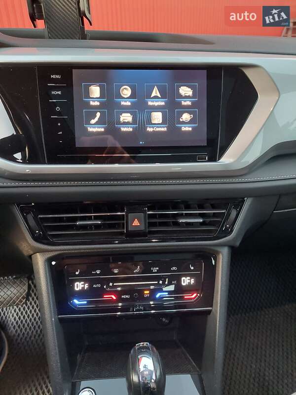 Внедорожник / Кроссовер Volkswagen E-Tharu 2020 в Одессе