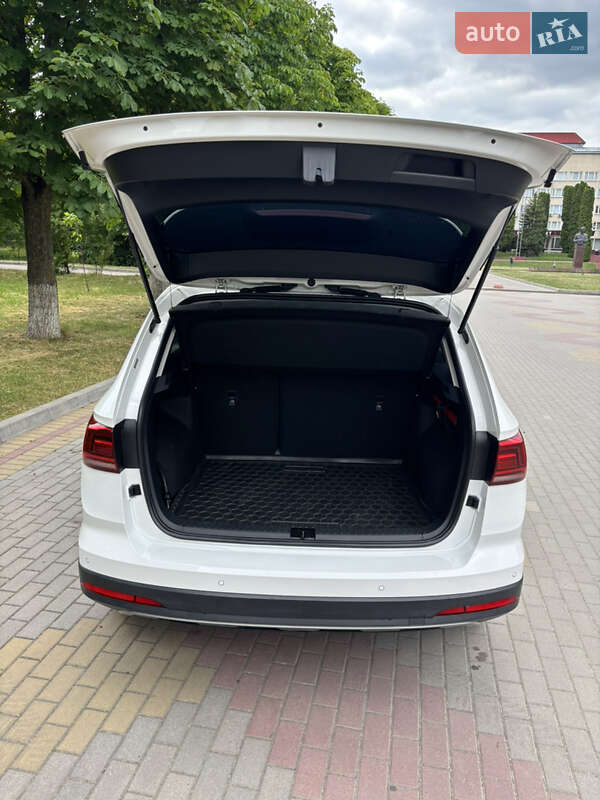 Внедорожник / Кроссовер Volkswagen E-Tharu 2020 в Тернополе фото 7 Внедорожник / Кроссовер Volkswagen E-Tharu 2020 в Тернополе