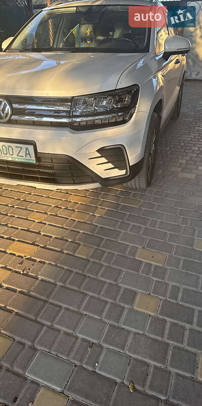 Внедорожник / Кроссовер Volkswagen E-Tharu 2020 в Одессе